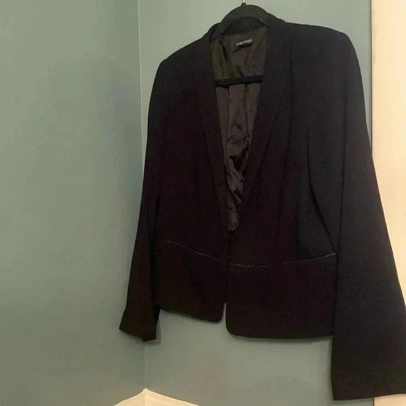 Eileen Fisher women’s blazer - medium - leather trim - black -hook closure - Picture 2 of 8